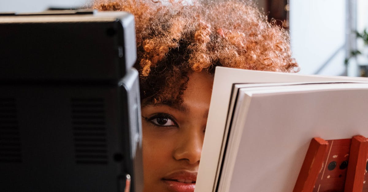 The Benefits of Using Low-VOC Paints in Residential Spaces